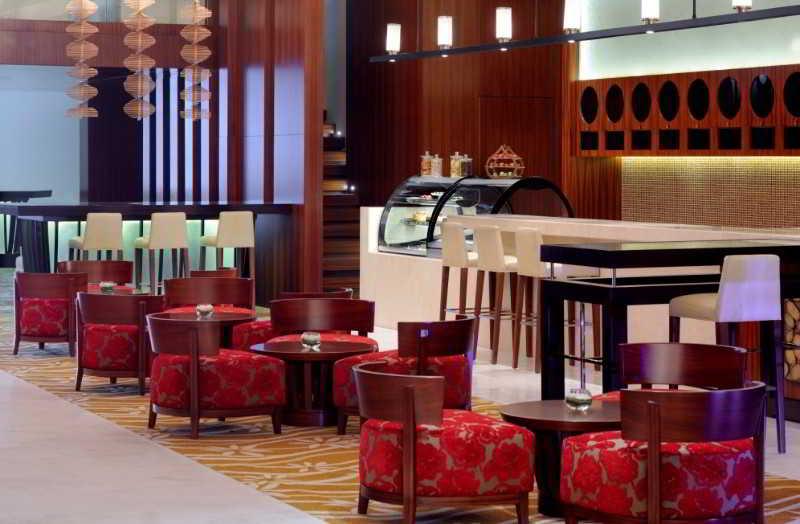 Marriott Executive Apartments Al Jaddaf, Dubaj Kültér fotó The lobby
