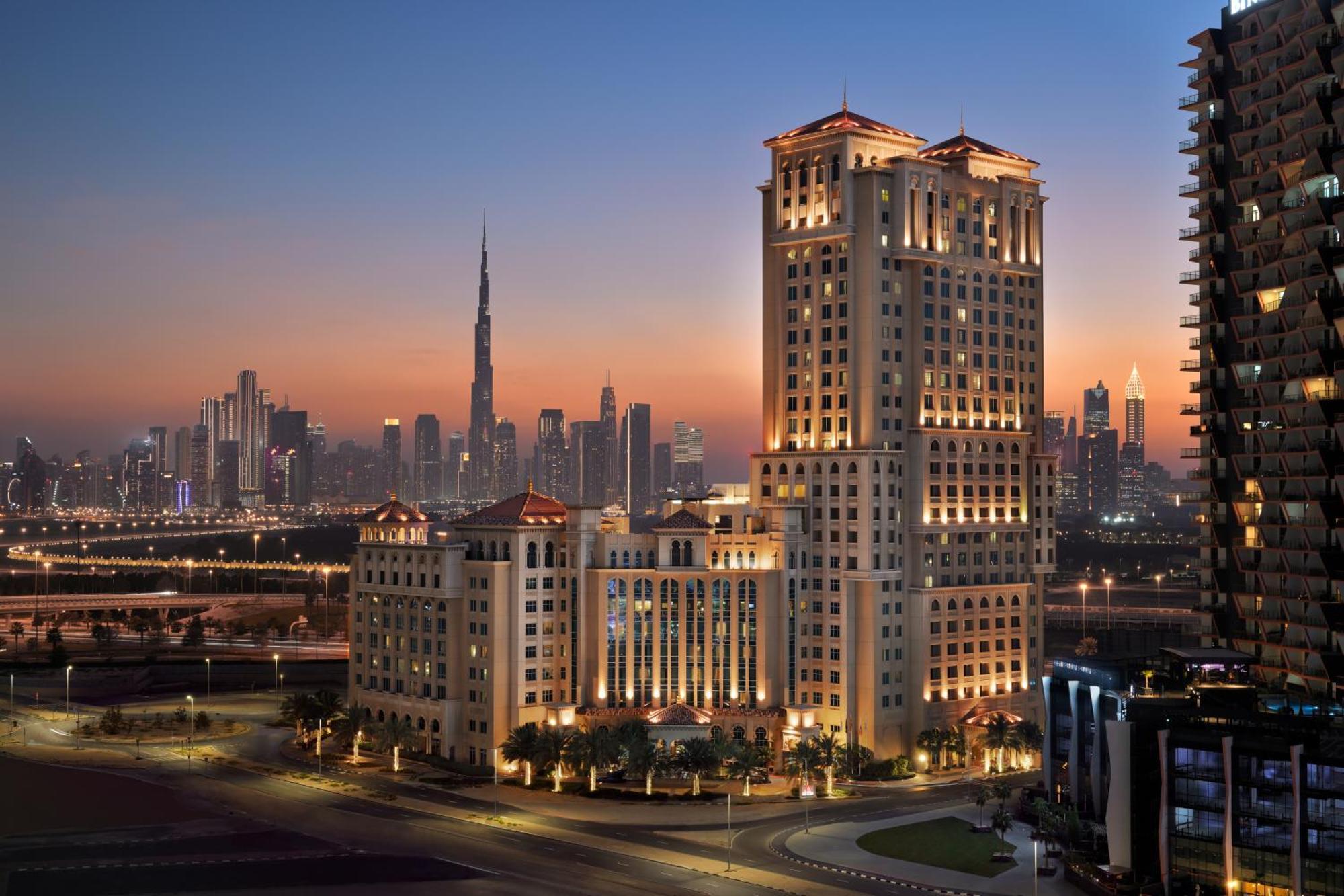 Marriott Executive Apartments Al Jaddaf, Dubaj Kültér fotó The Palace Downtown Dubai