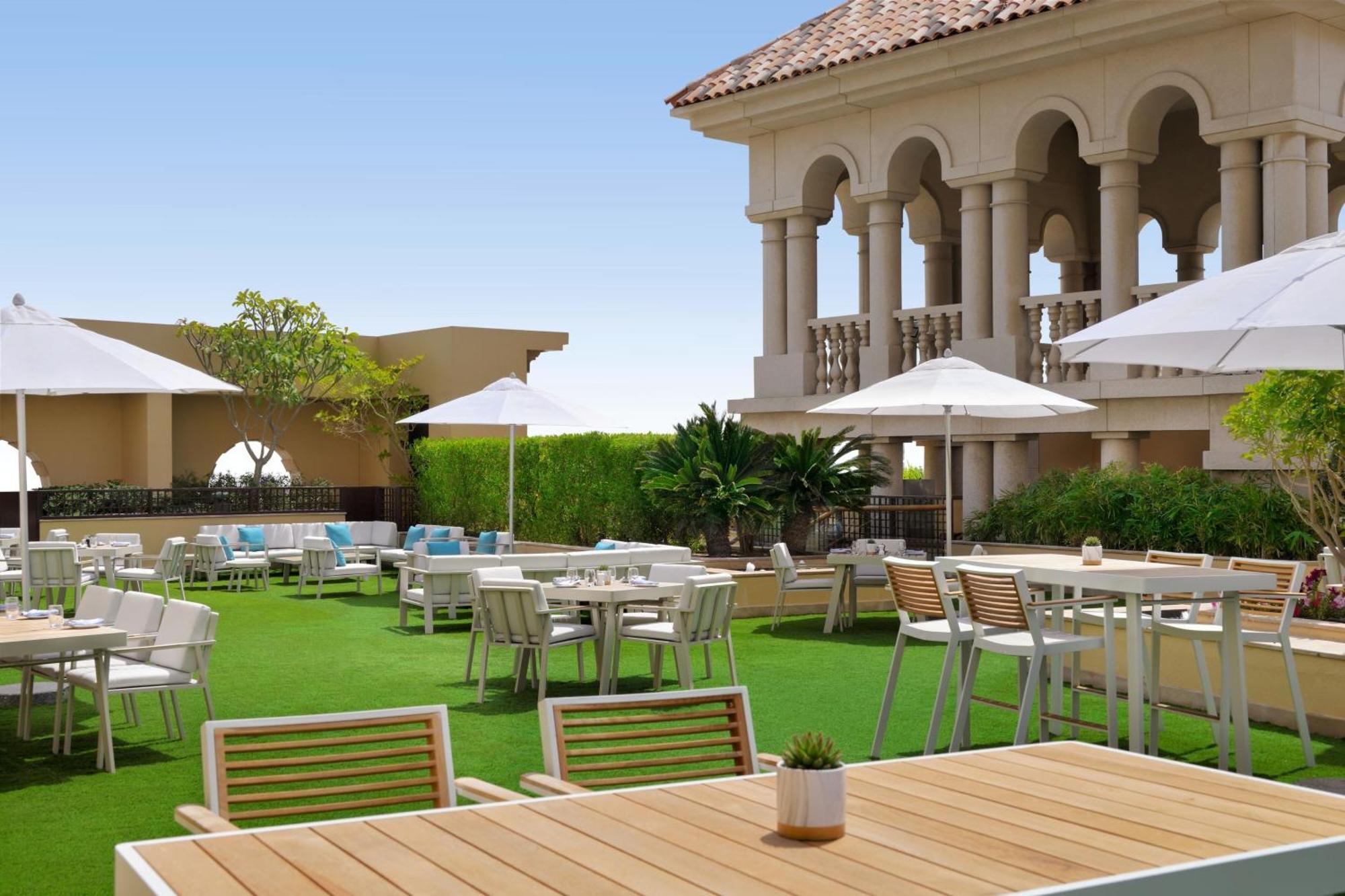 Marriott Executive Apartments Al Jaddaf, Dubaj Kültér fotó The Westin Awanti